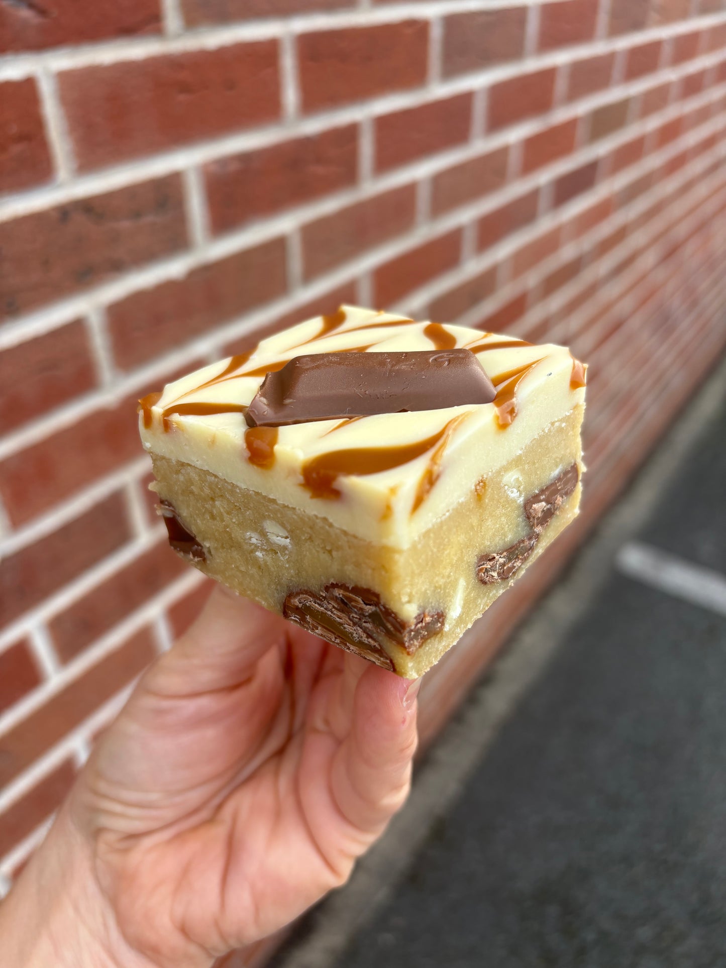 Everything caramel blondie