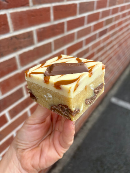 Everything caramel blondie