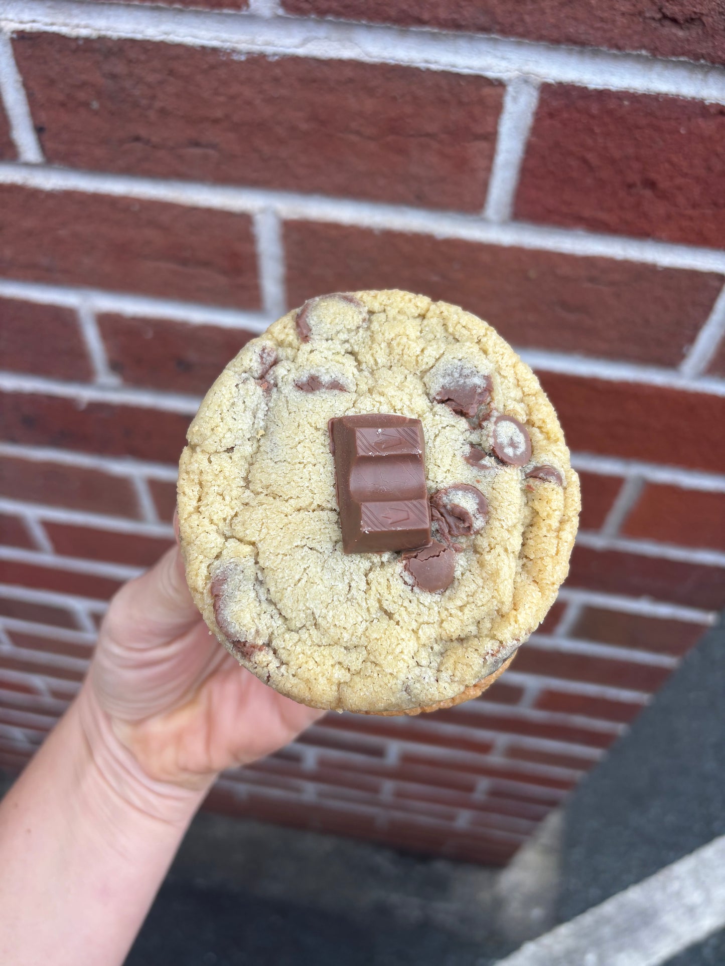 Kinder cookie sandwich